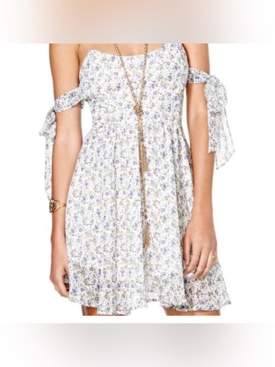 For Love And Lemons Dresses & Skirts - For Love & Lemons Kiss Me Dress Floral Tie Sleeve Mini Blue Ivory Boho M